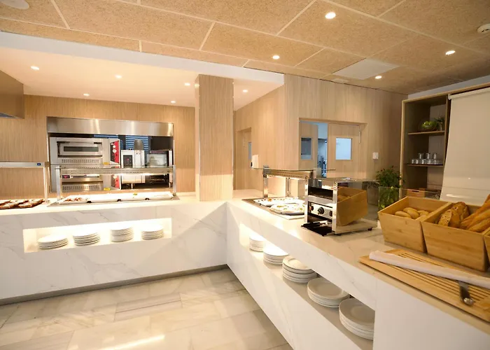 Js Sol De Picafort - Adults Only 3*