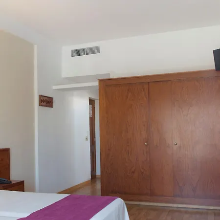 Js Sol De Picafort - Adults Only カン・ピカフォルト